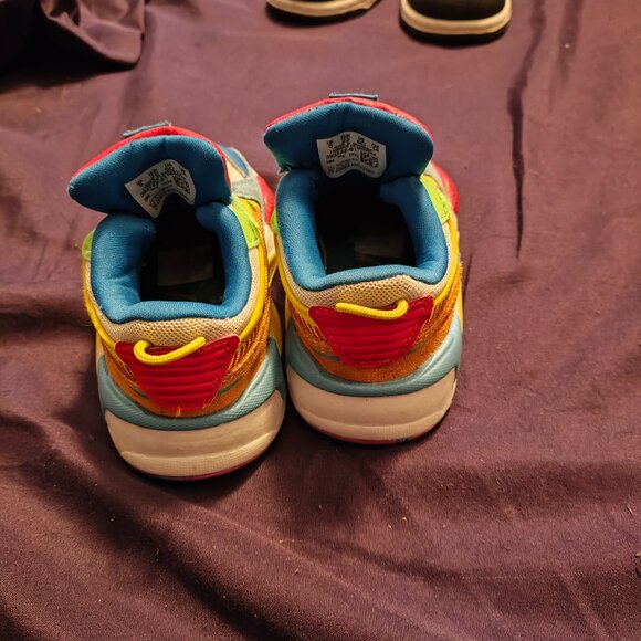 Boys Paw Patrol Puma, Green, Red, White, and yellow shoe size 6C - Picture 5 of 7